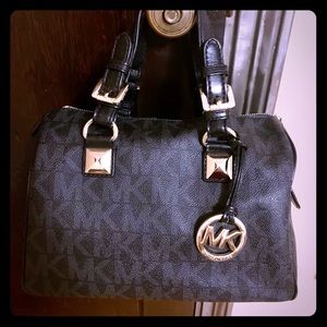 Michael Kors Grayson Satchel Monogram